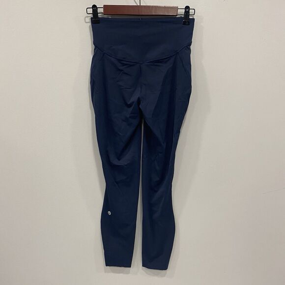 Lululemon 6 Navy Blue Base Pace High-Rise NULU Cropped Tight Yoga Run Athleisure - Picture 16 of 16
